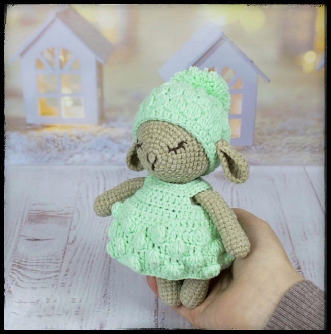 باترون كروشيه خروف بالفستان